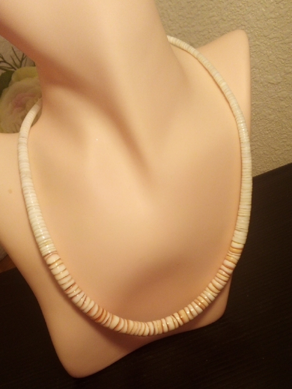 Natural Shell Disk Necklace in Cream and Tan by